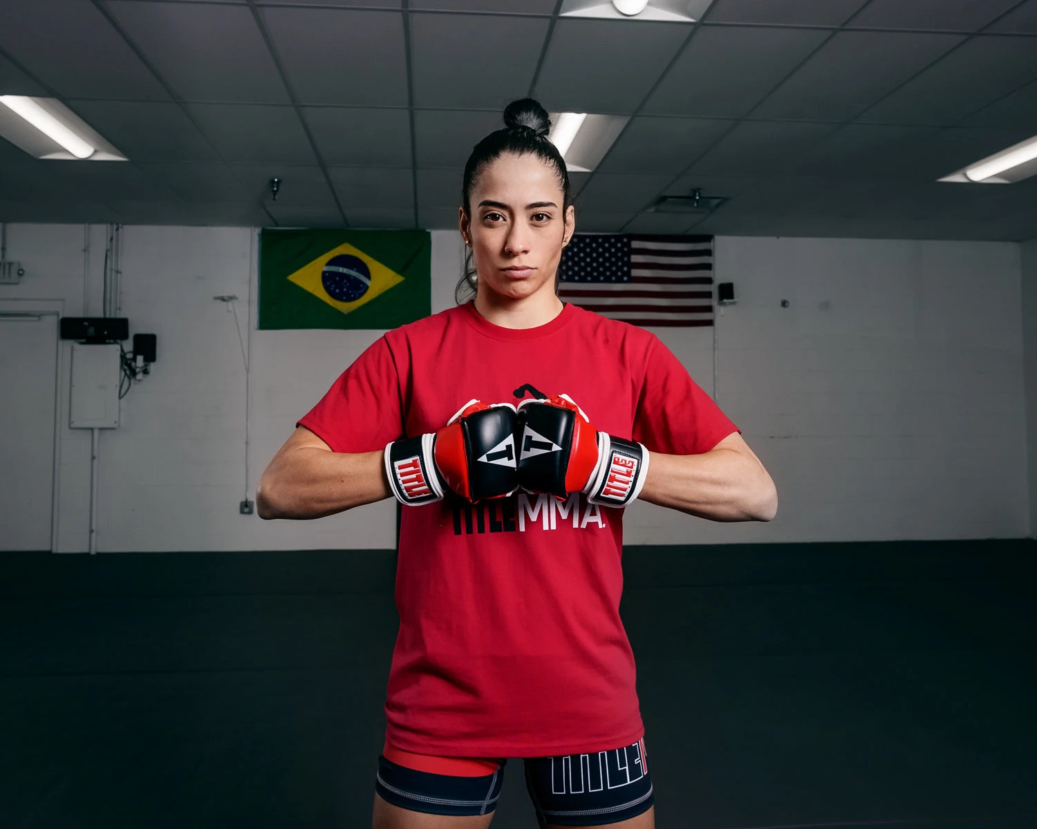 TITLE Classic Wristwrap Heavy Bag Gloves 4 TITLE Classic Wristwrap Heavy Bag Gloves - Image 2