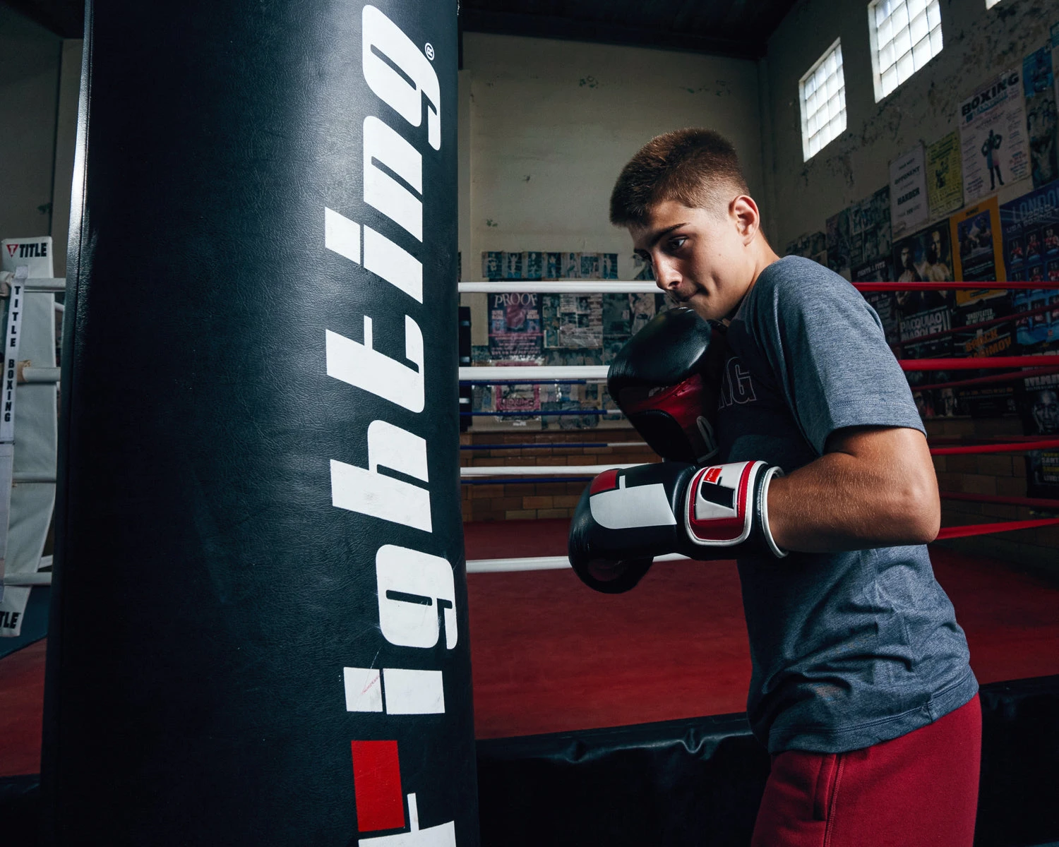 Fighting Big Logo Bag Gloves 12 Fighting Big Logo Bag Gloves - Image 10