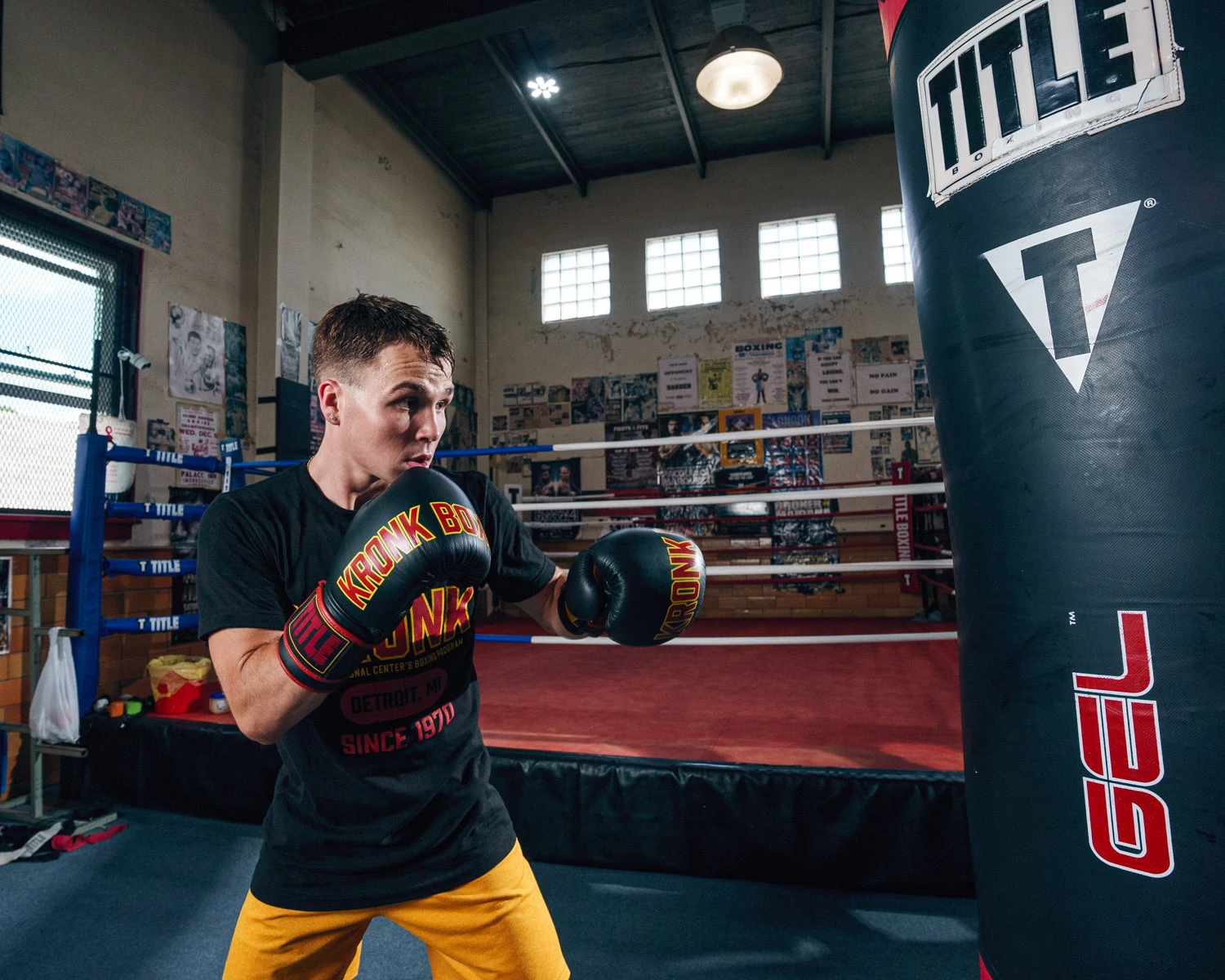 KRONK Boxing Gym Leather Bag Gloves 4 KRONK Boxing Gym Leather Bag Gloves - Image 2