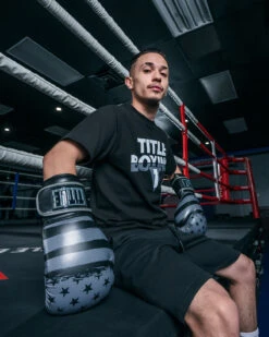 TITLE Boxing Liberty Bag Gloves 23 TITLE Boxing Liberty Bag Gloves -Cheap Boxing Gear Store LBTBGBKGR 2